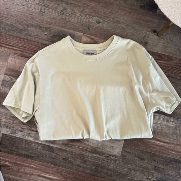 Cream T-Shirt by essentials - Picture 1 of 2